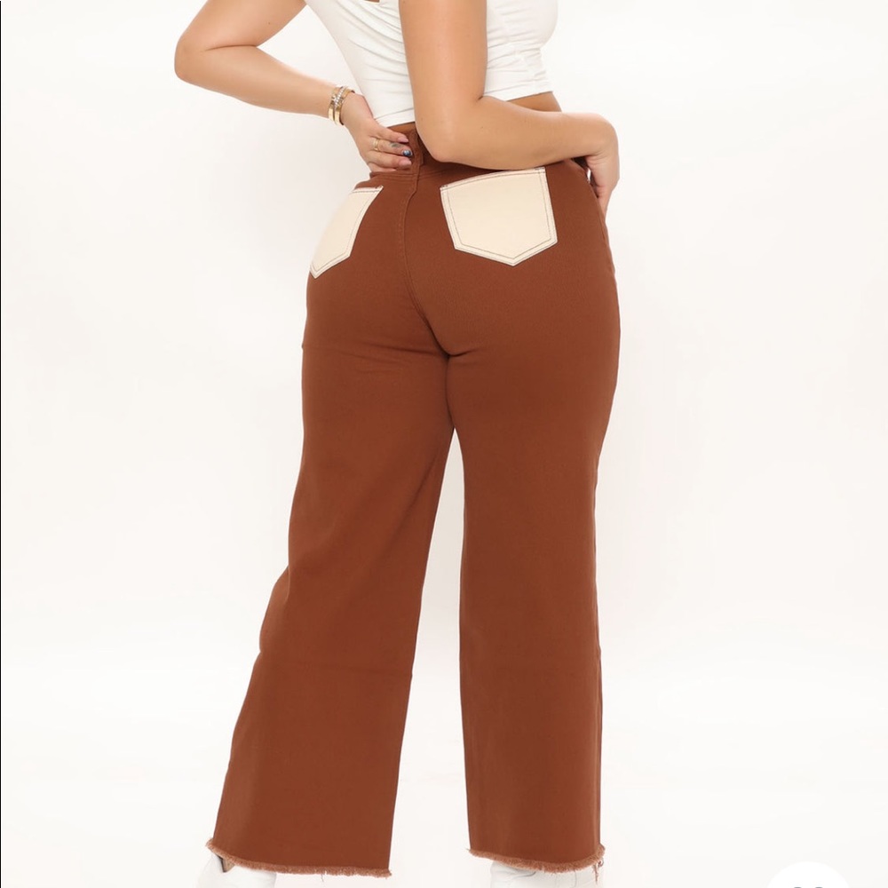Fray Hem Cropped Wide Leg Jeans